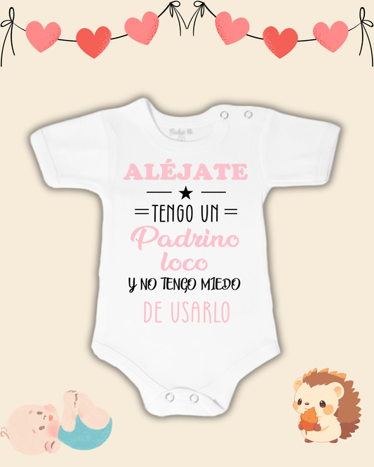 Aléjate tengo un padrino loco y no tengo miedo de usarlo rosa